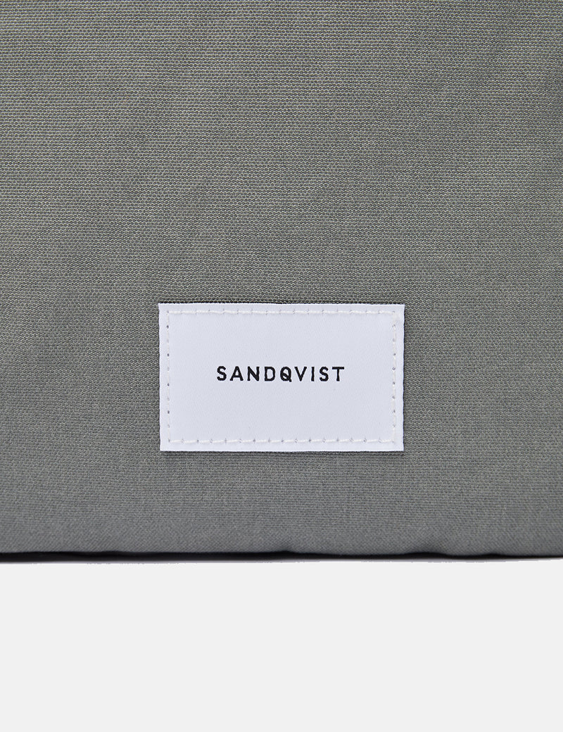 Sandqvist Kaj Backpack - Dusty Green/Navy Blue
