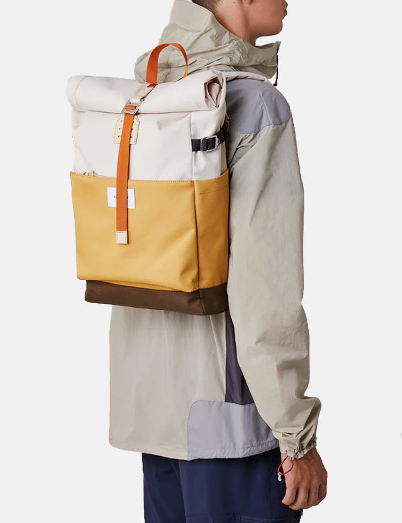 Sandqvist Ilon Backpack Yellow Sand Olive Natural Leather