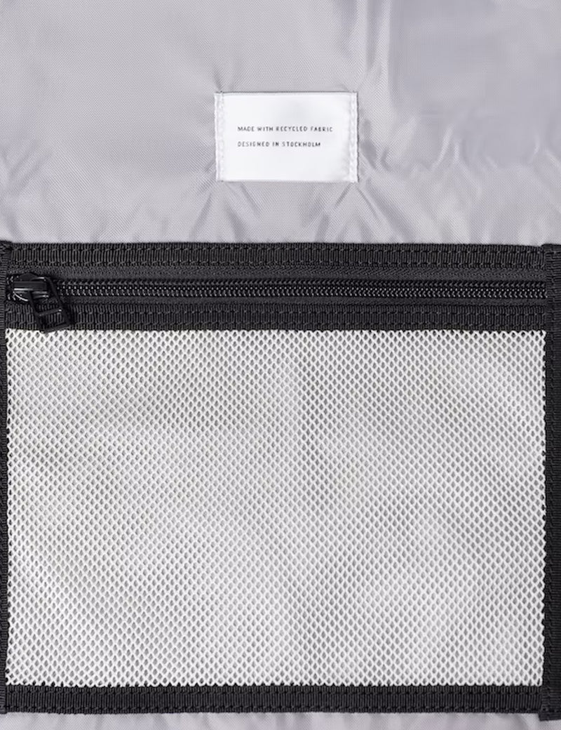 Sandqvist Konrad Rolltop Backpack (Recycled Poly) - Multi Black/Steel Blue