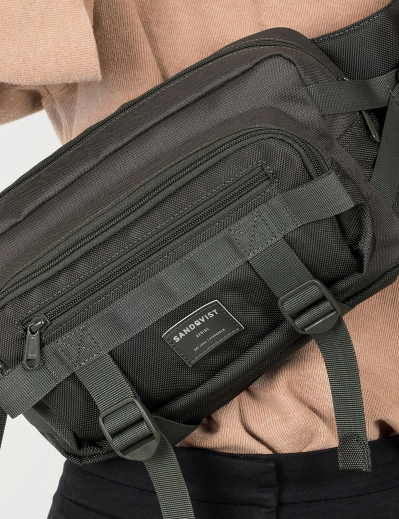 Sandqvist Abbe Hip Bag - Beluga Green