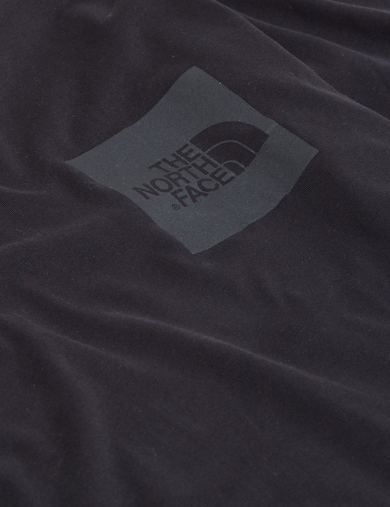 North Face Fine Long Sleeve Pocket T-Shirt - Black