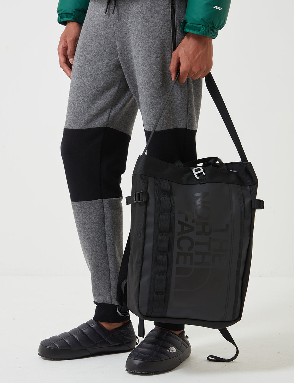 The north face base camp deals tote bag in black