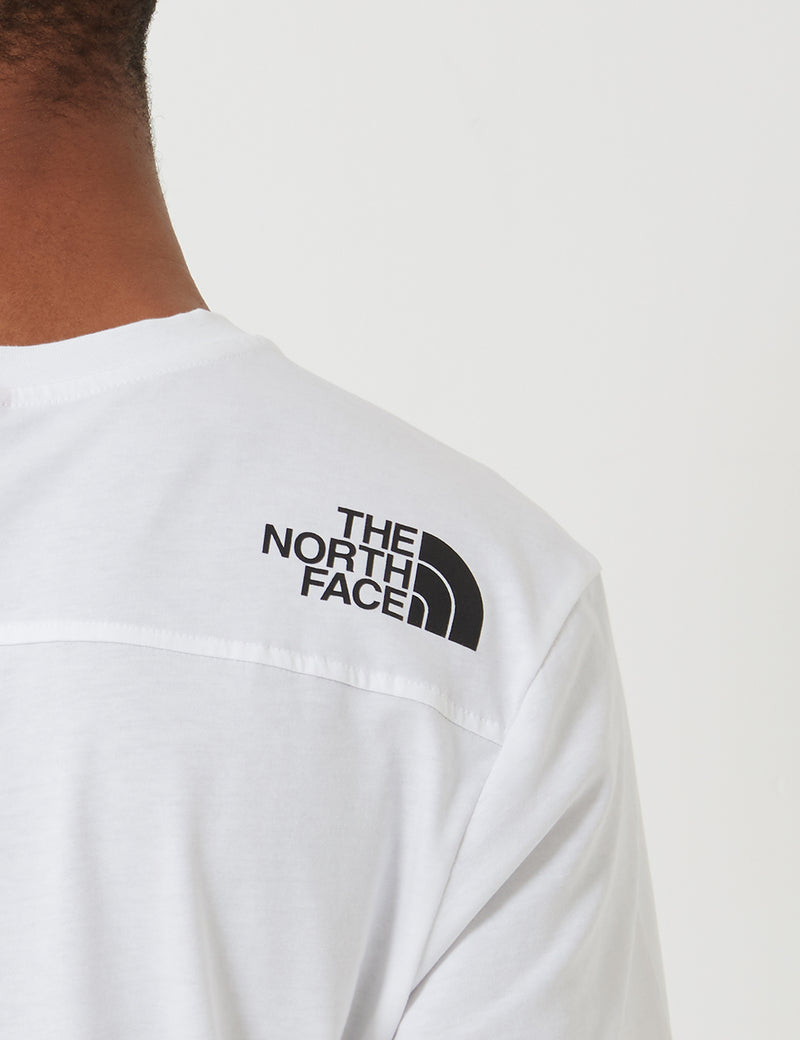 ノースフェイスライトTシャツ-TNFホワイト