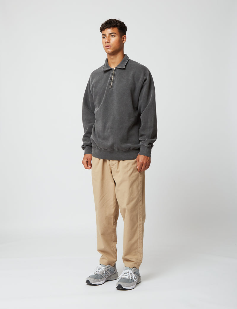 Bhode Pigment Dyed 1/4 Zip Sweat（Organic/Canada Origin、16oz）-ダスティブラック