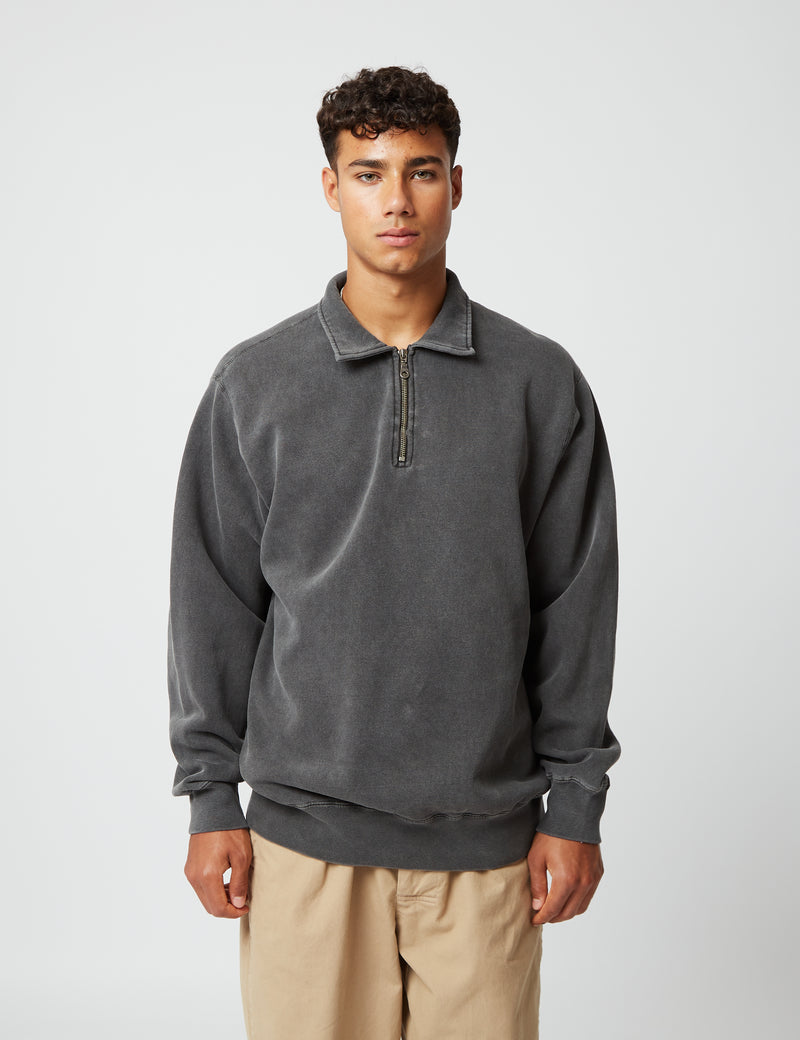 Bhode Pigment Dyed 1/4 Zip Sweat（Organic/Canada Origin、16oz）-ダスティブラック