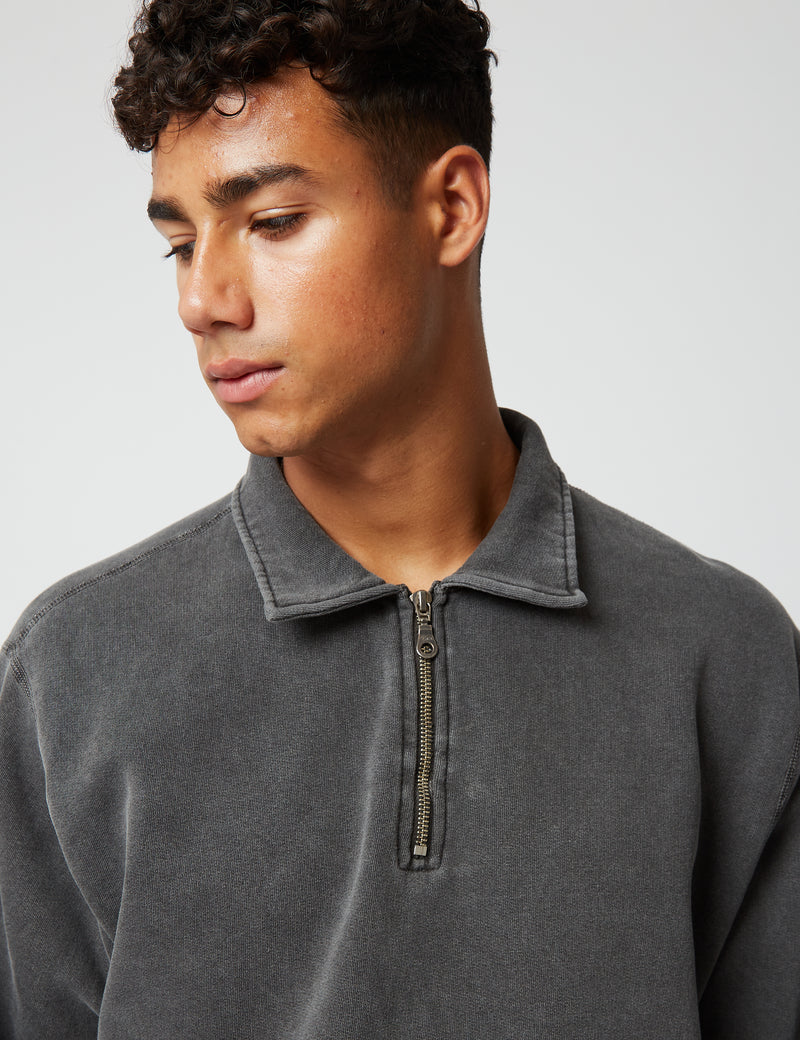 Bhode Pigment Dyed 1/4 Zip Sweat（Organic/Canada Origin、16oz）-ダスティブラック